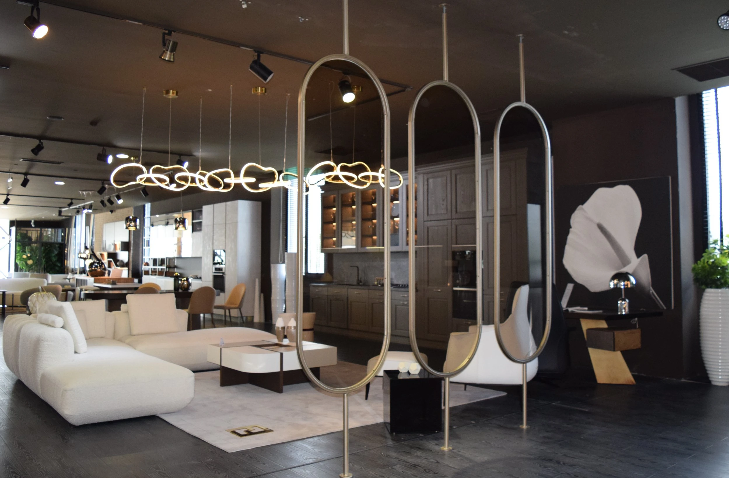 Close up of Jeanette middle glass partition in modern setting