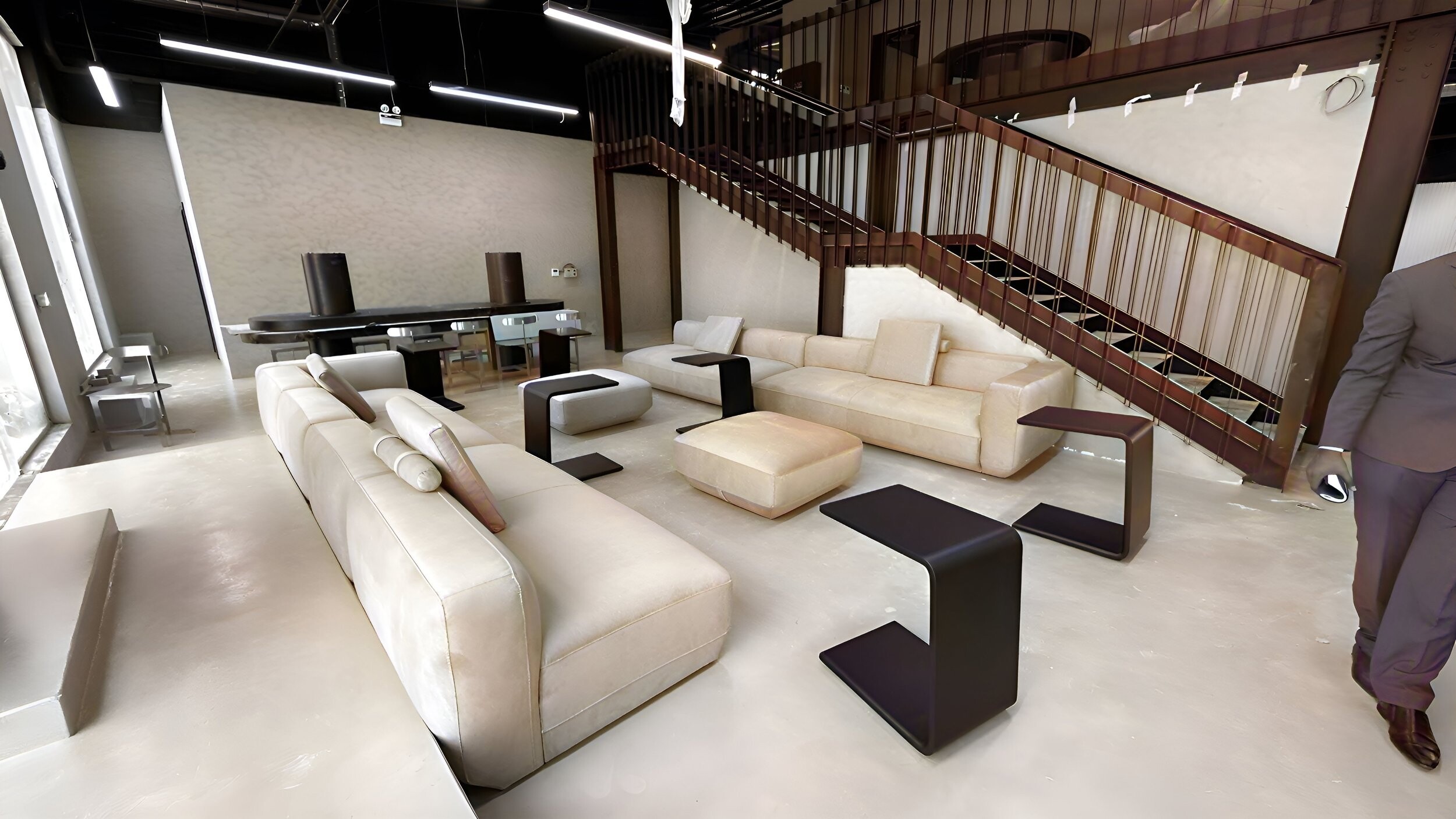 Collaborative lounge area in Riyadh's furnished with modern sofas