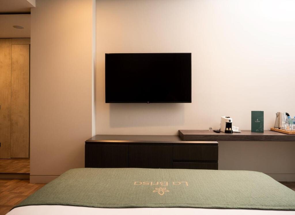 Elegant Comfort