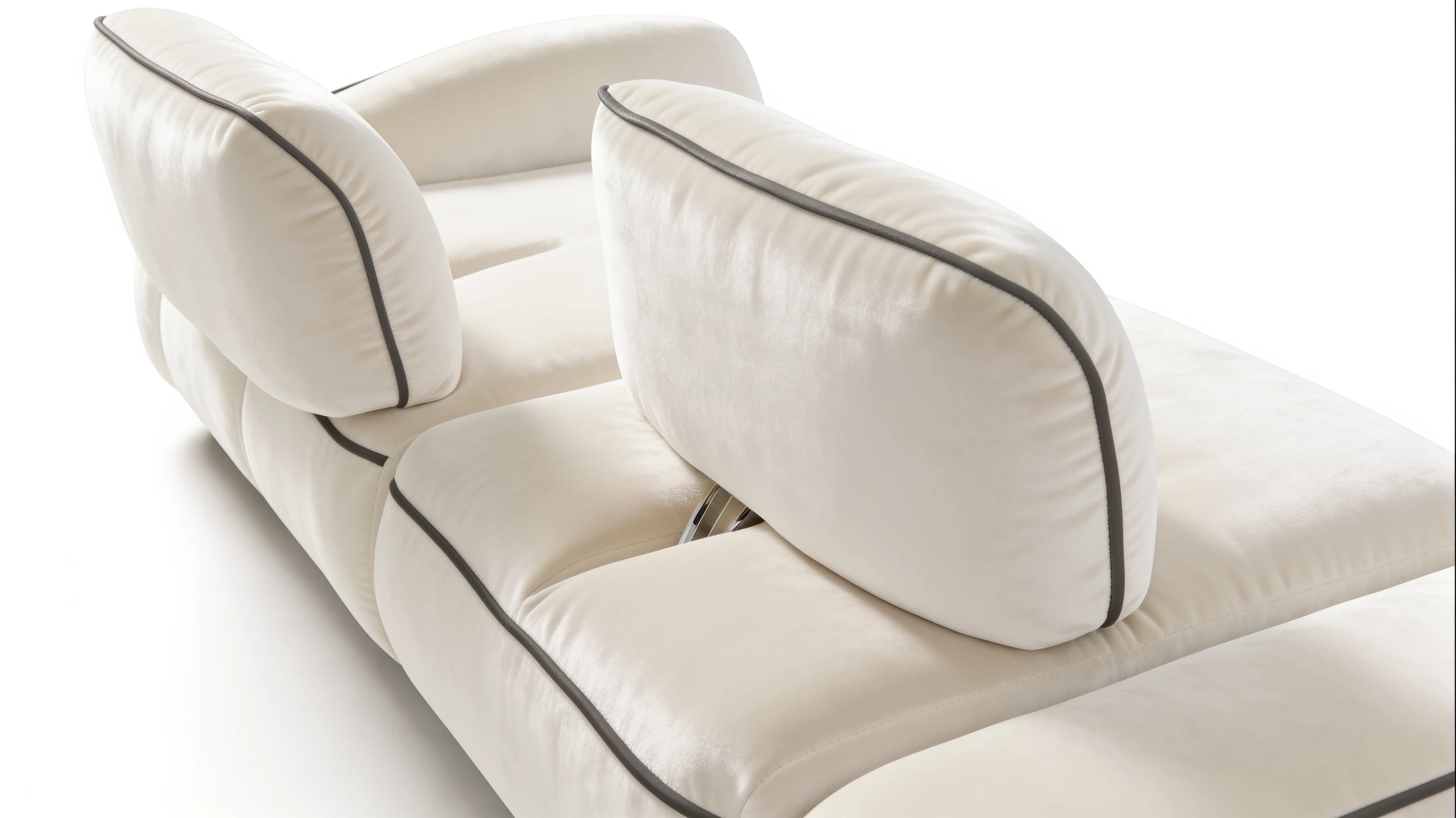 Lunara RR sectional sofa in a designer lounge setting