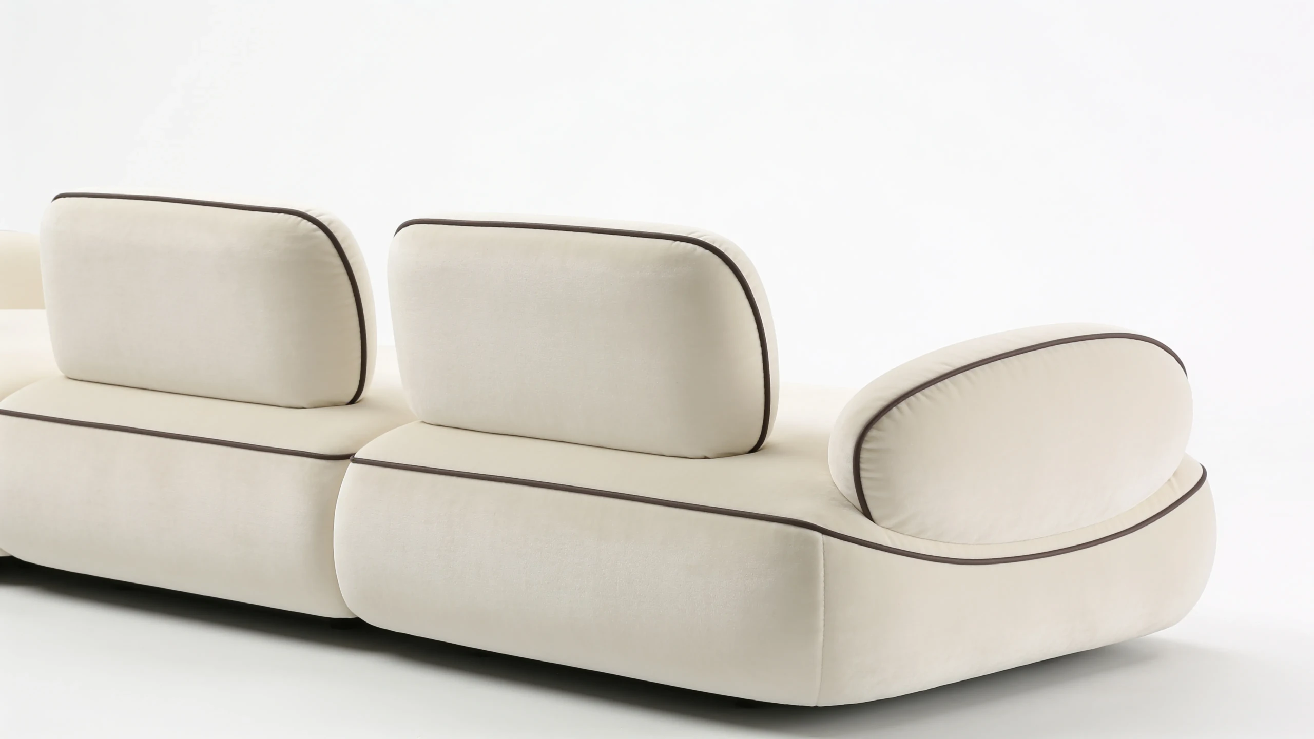 Lunara RR sectional sofa — view 4 of 6