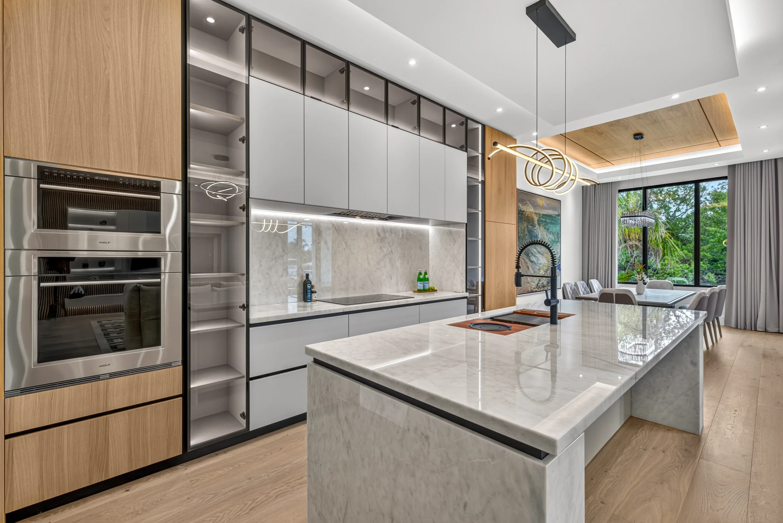 Bayshore Residence, Naples, furnished by ABLE Be Modern