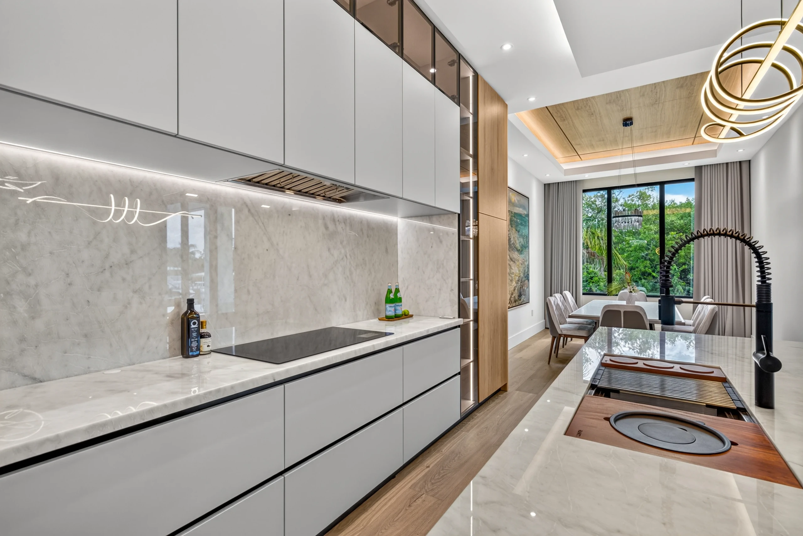 Bayshore Residence, Naples, furnished by ABLE Be Modern