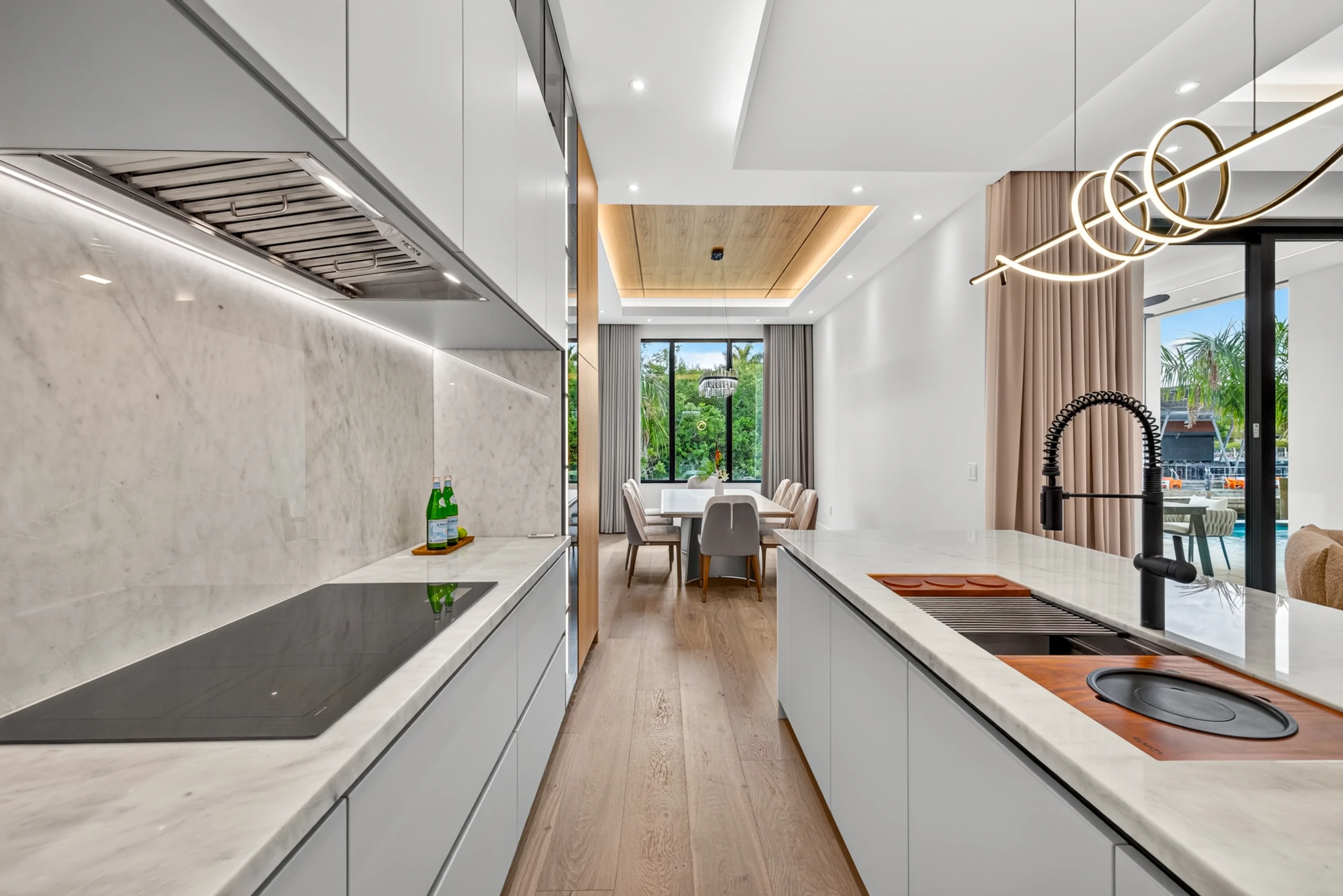 Bayshore Residence, Naples, furnished by ABLE Be Modern