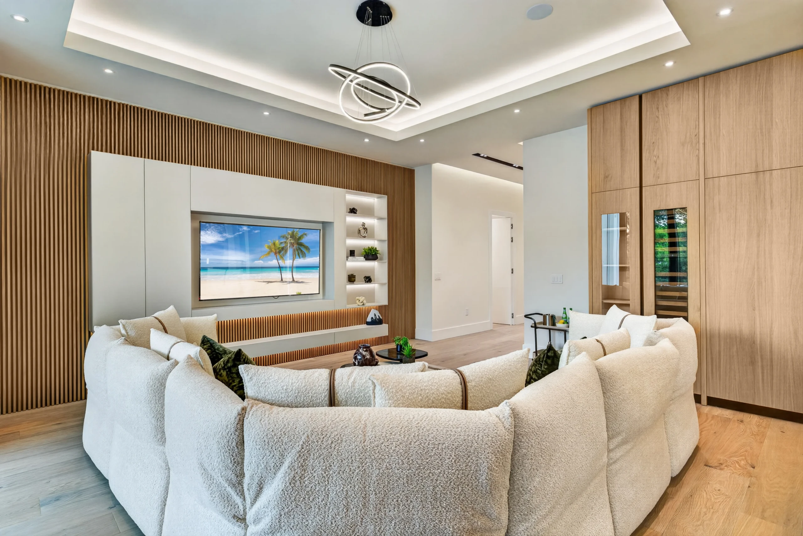 Bayshore Residence, Naples, furnished by ABLE Be Modern
