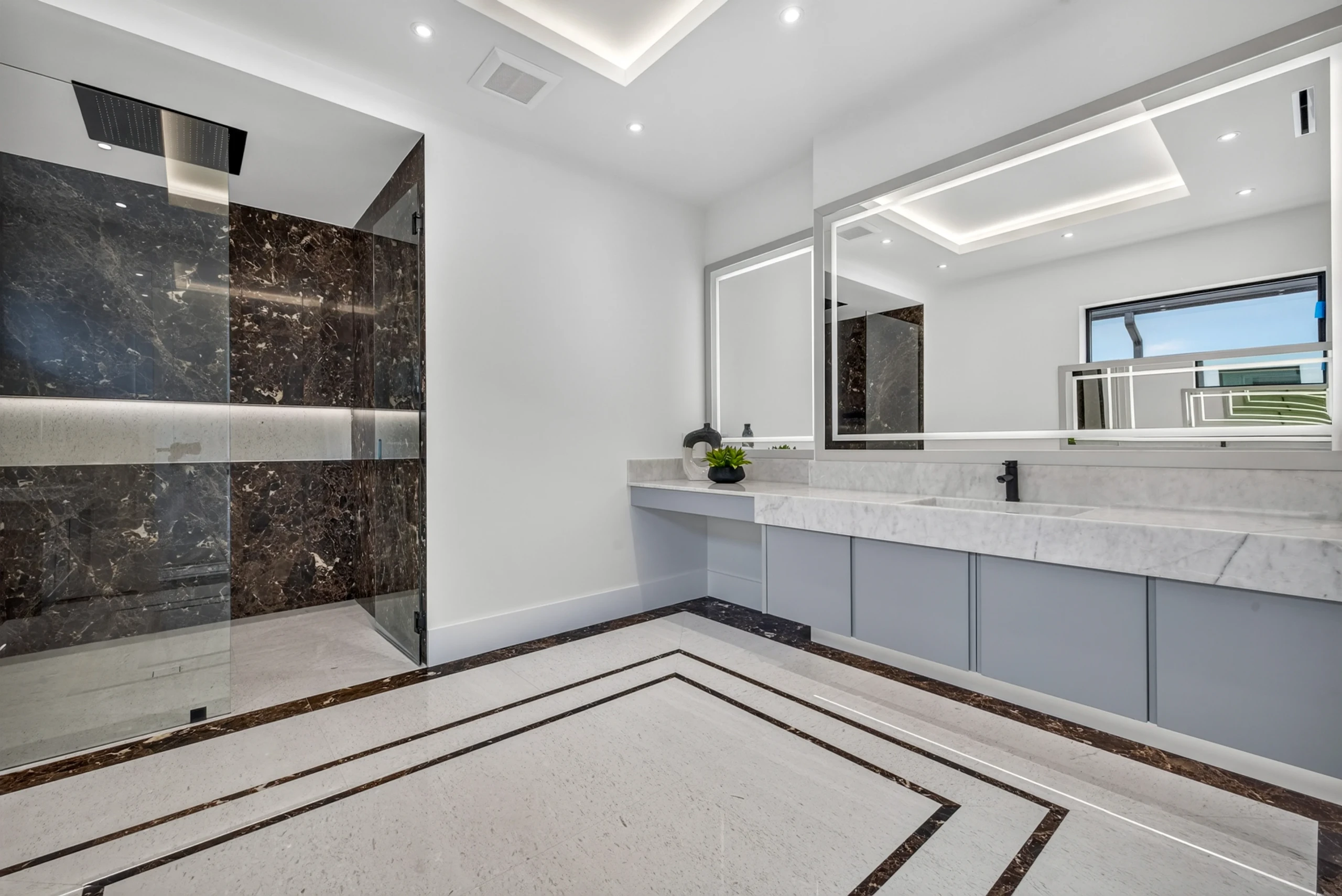 Bayshore Residence, Naples, furnished by ABLE Be Modern
