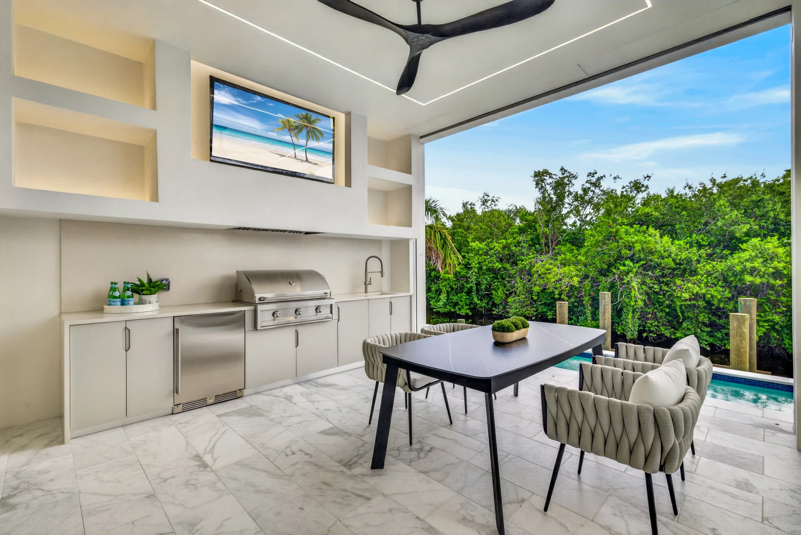 Bayshore Residence, Naples, furnished by ABLE Be Modern