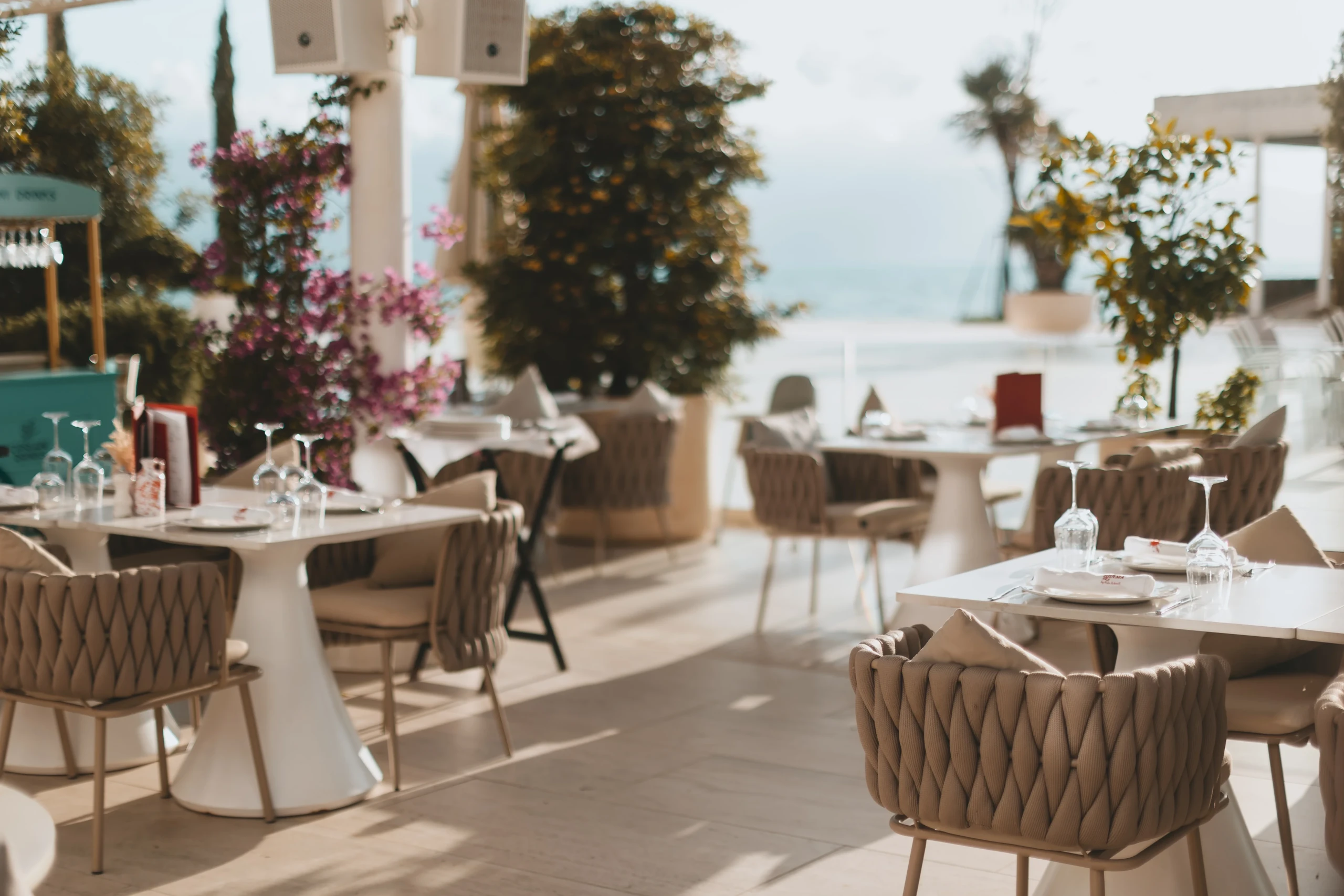 Crystal Luxury Resort, bar and restaurant furnishing, Vlore, ABLE Be Modern