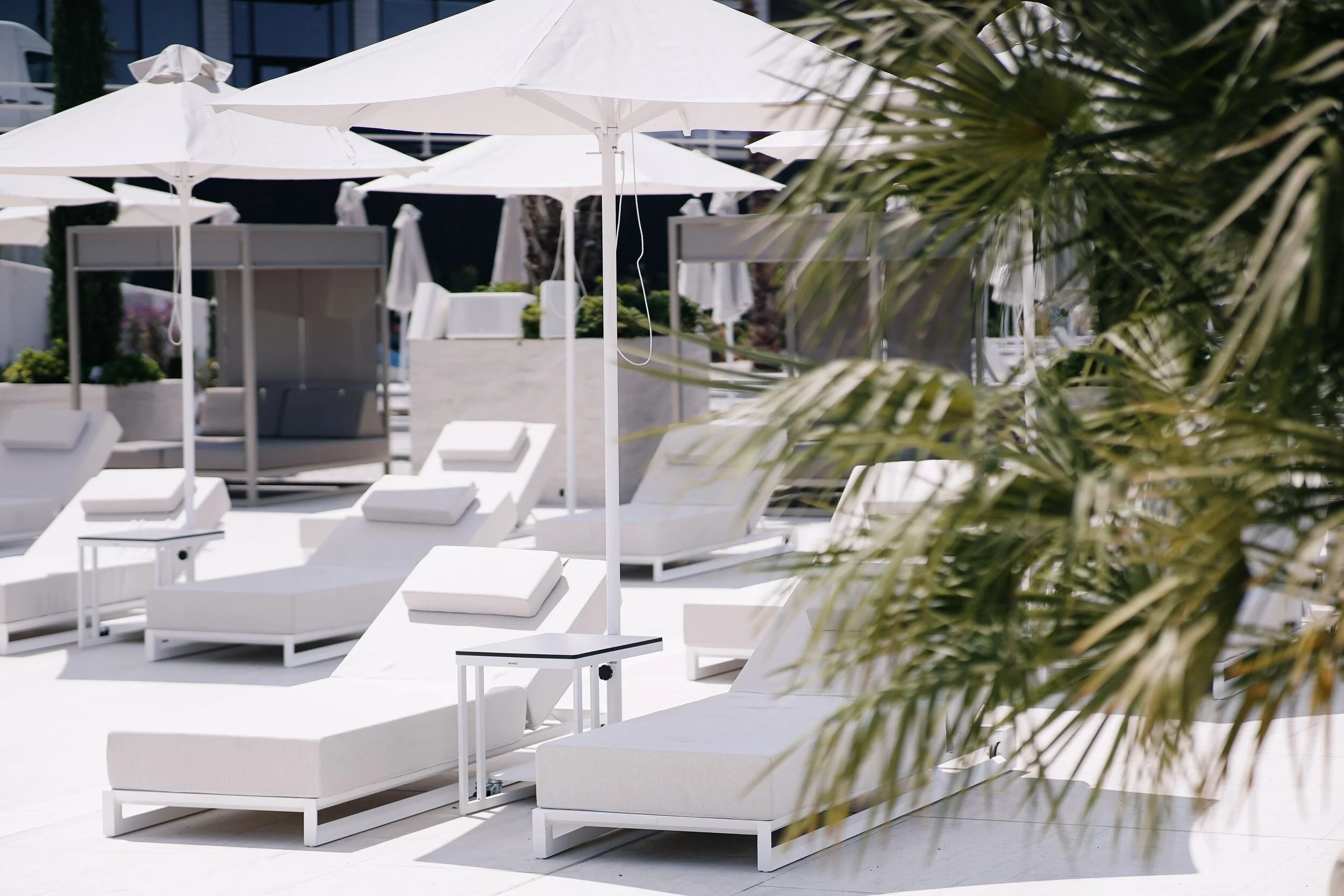 Crystal Luxury Resort, bar and restaurant furnishing, Vlore, ABLE Be Modern