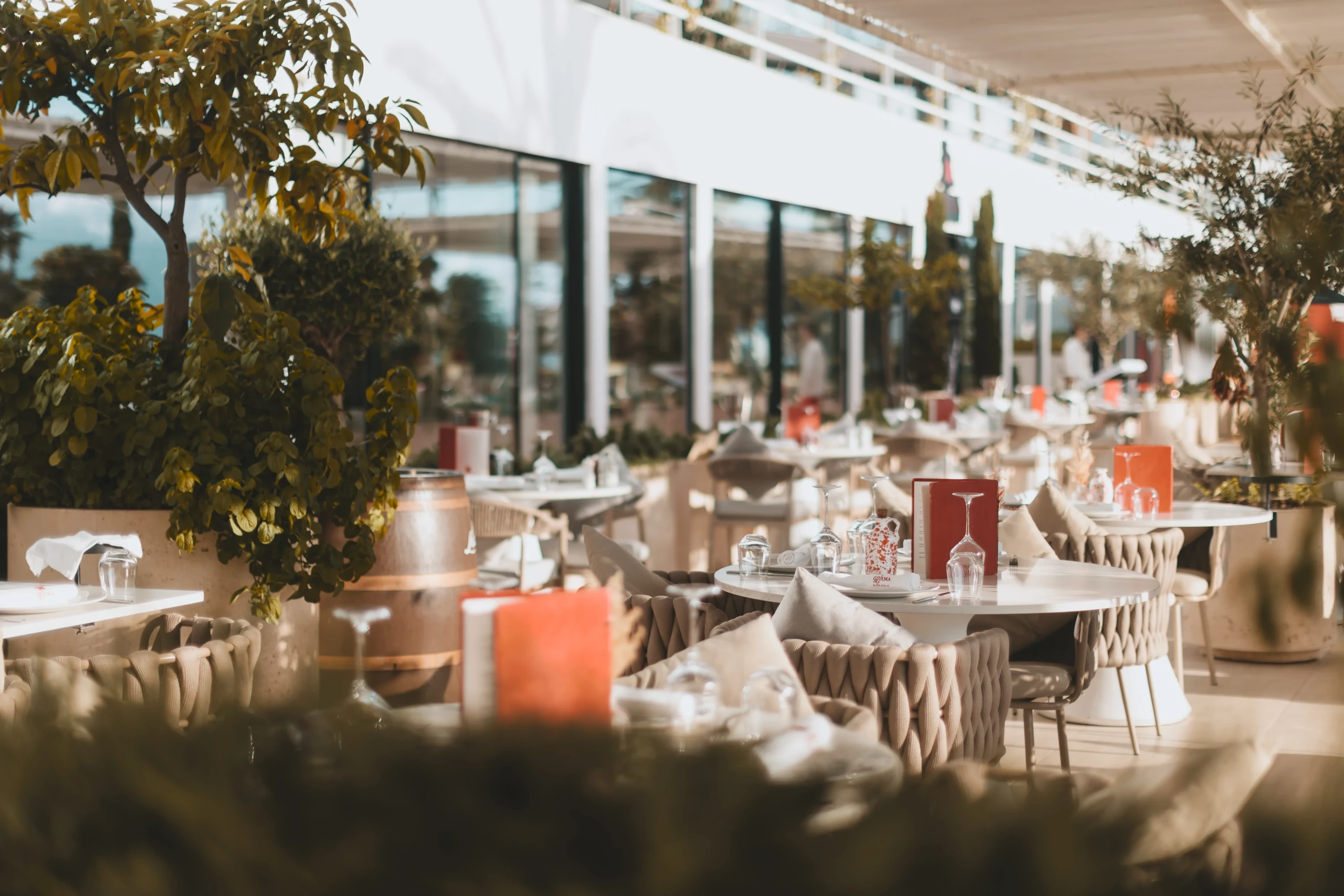 Crystal Luxury Resort, bar and restaurant furnishing, Vlore, ABLE Be Modern