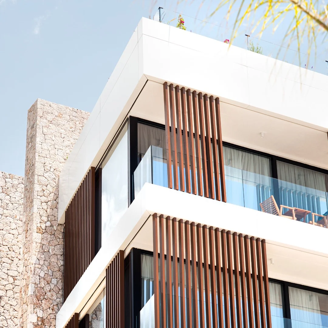 La Brisa Hotel, furnished by ABLE Be Modern