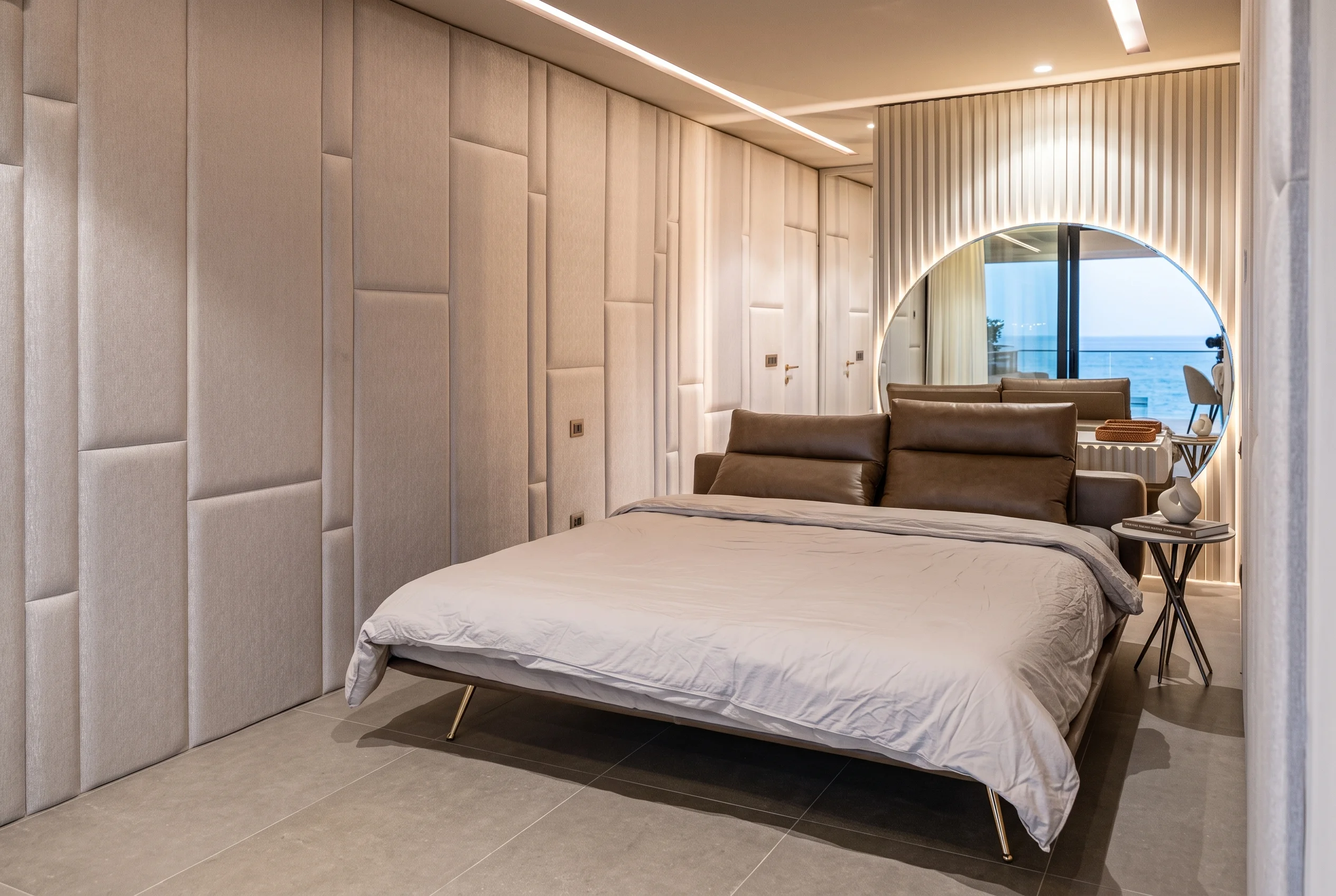 Marina Bay Aquamarine Complex, furnished by ABLE Be Modern
