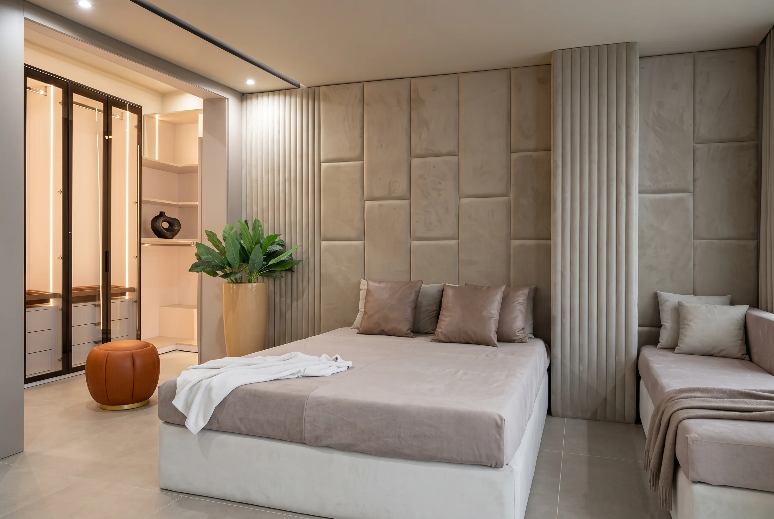 Marina Bay Aquamarine Complex, furnished by ABLE Be Modern