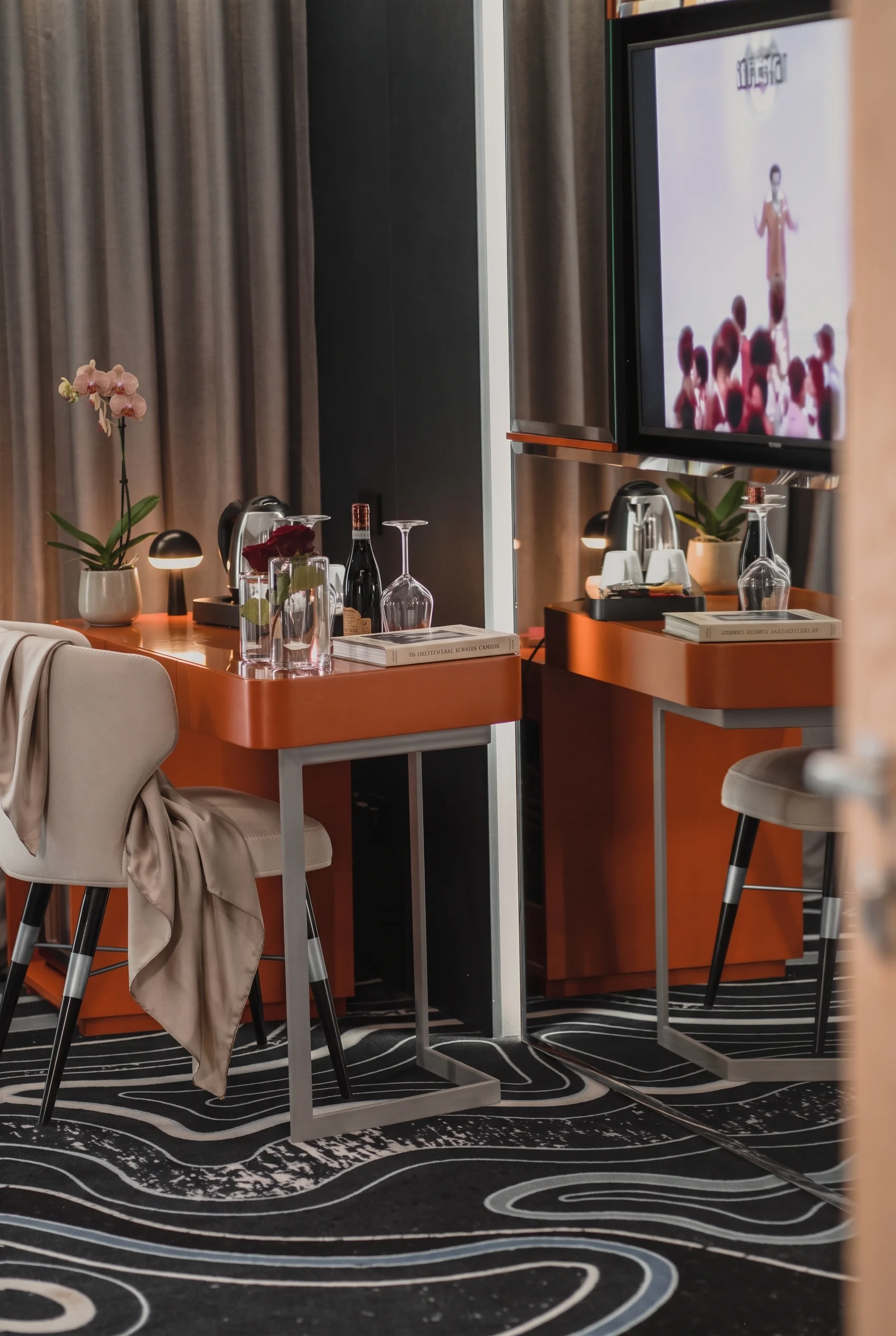 Maritim Collection, Marina Bay, furnished by ABLE Be Modern