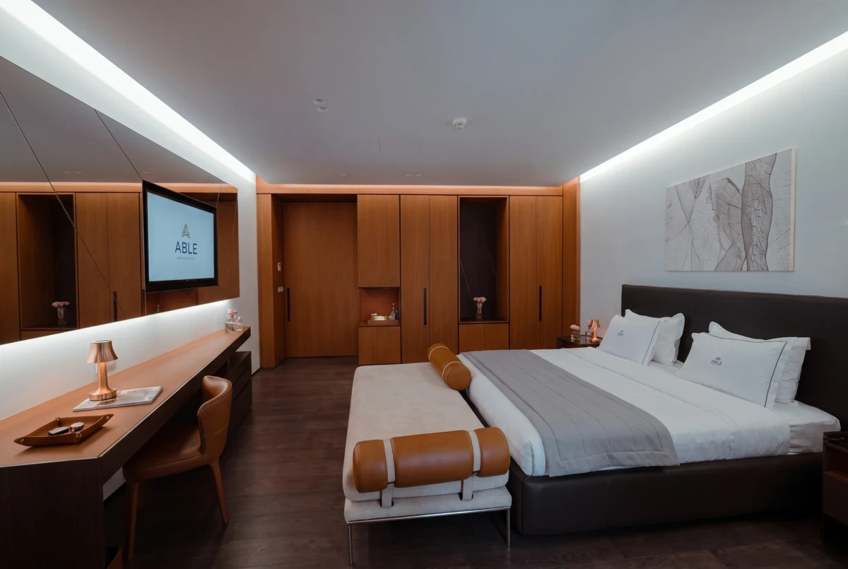 Maritim Collection, Marina Bay, furnished by ABLE Be Modern