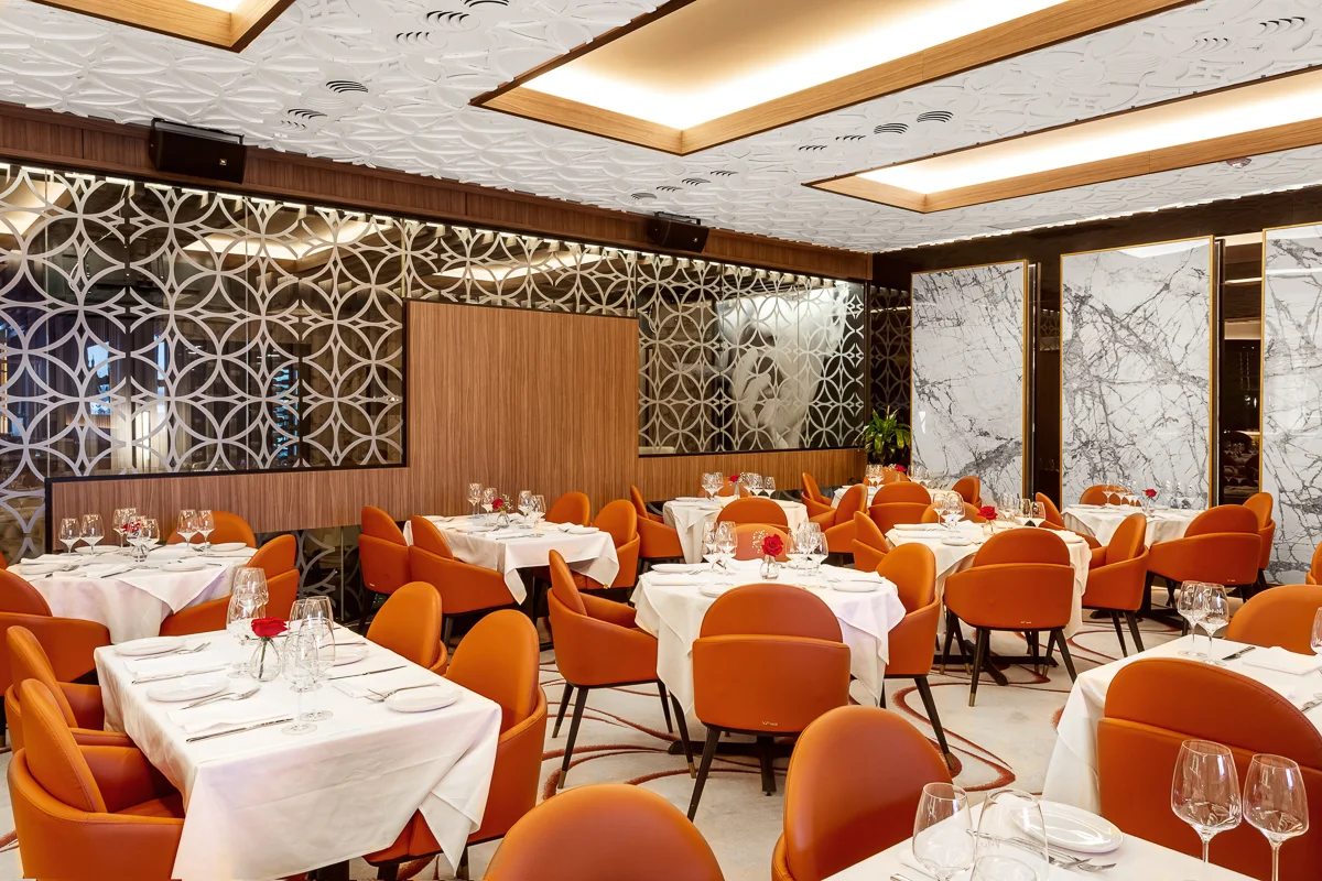 Mirela's Restaurant, restaurant furnishing, Montreal, ABLE Be Modern