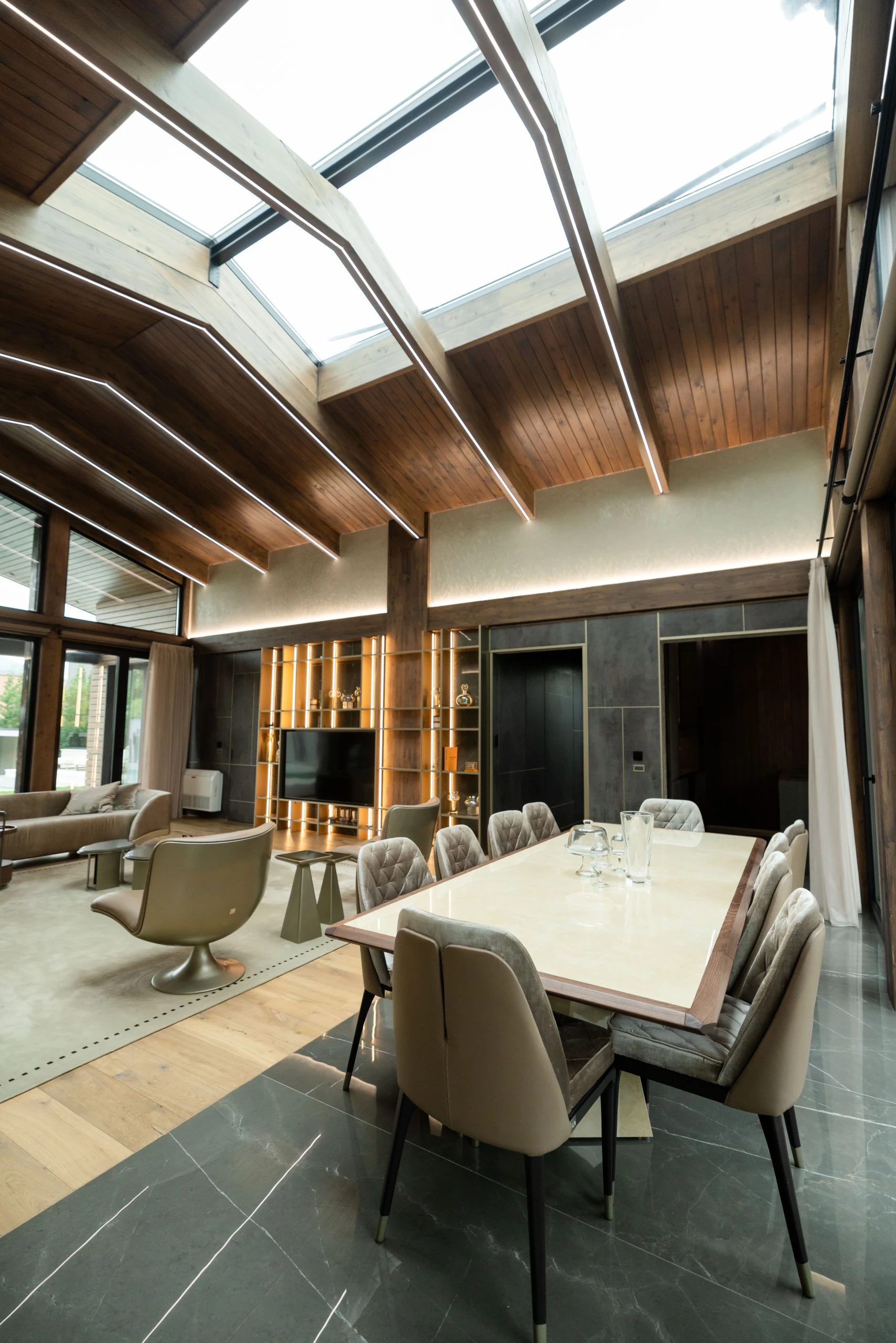 Timberline Villa, furnished by ABLE Be Modern