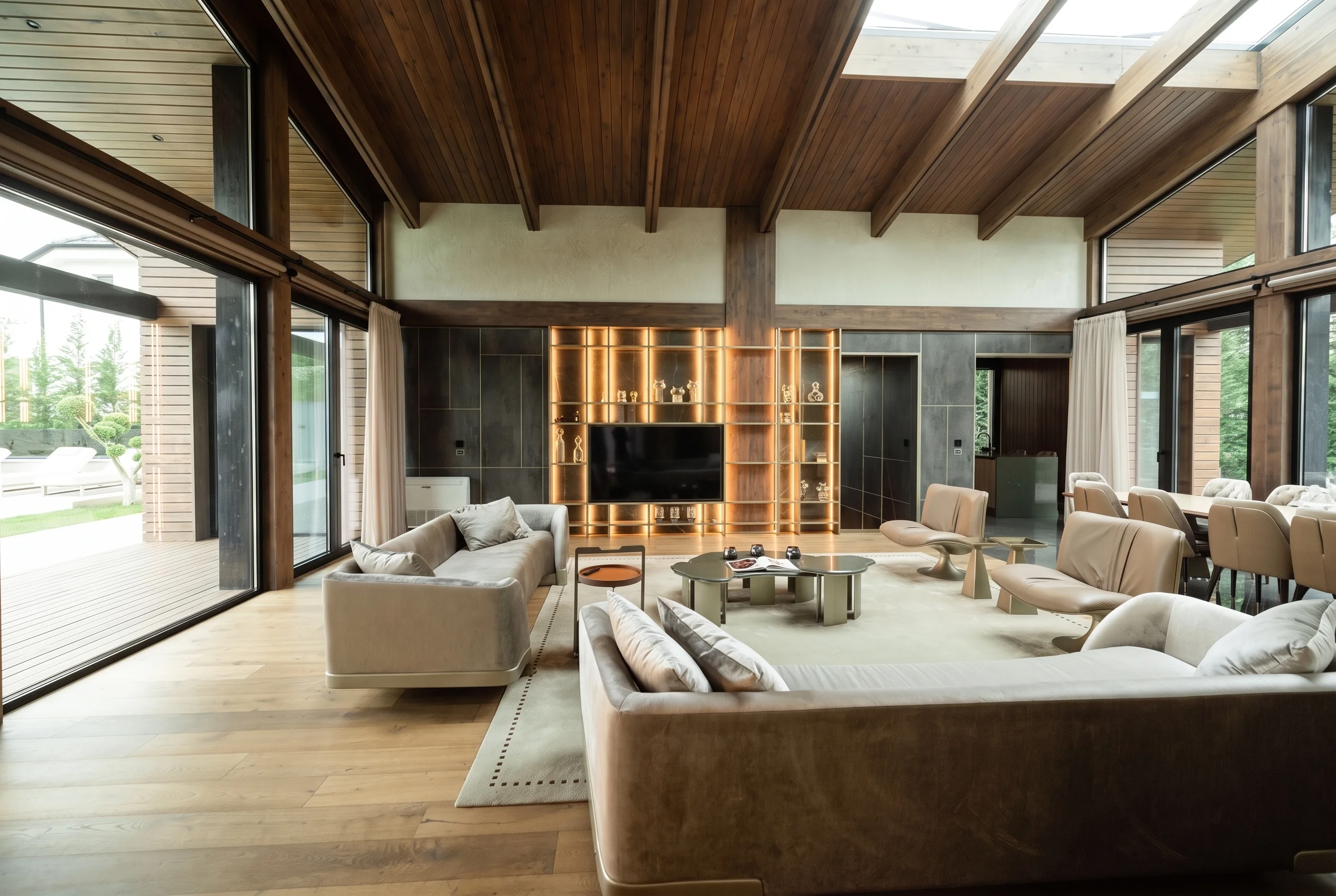Timberline Villa, furnished by ABLE Be Modern