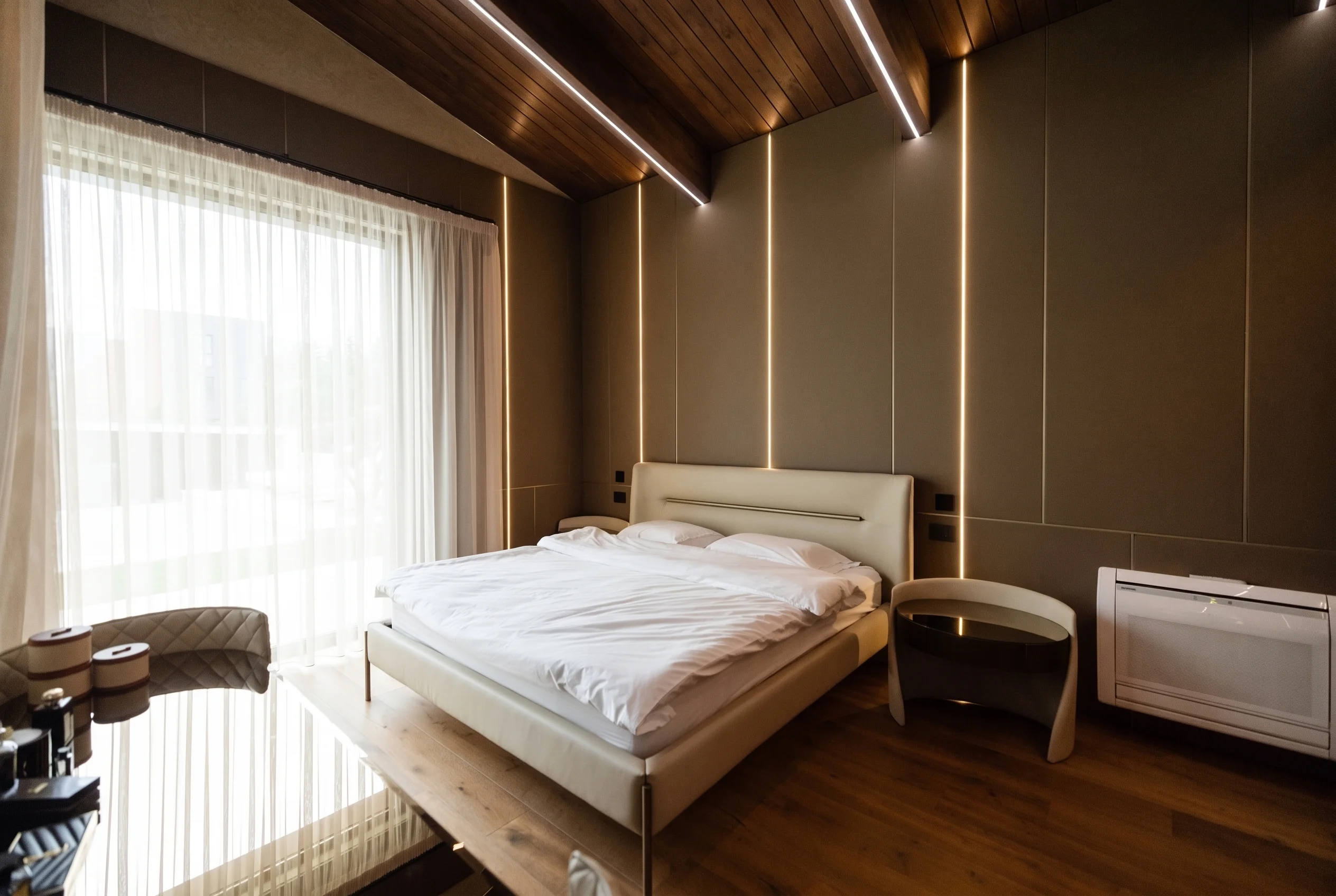 Timberline Villa, furnished by ABLE Be Modern